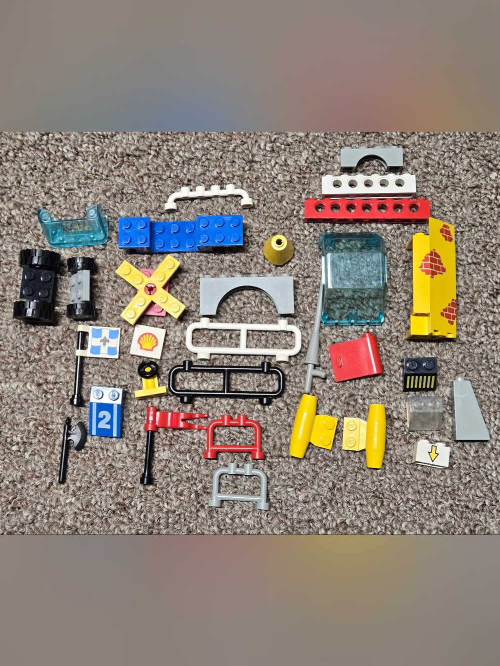 Lego Pieces- Random Lot 32 Pieces